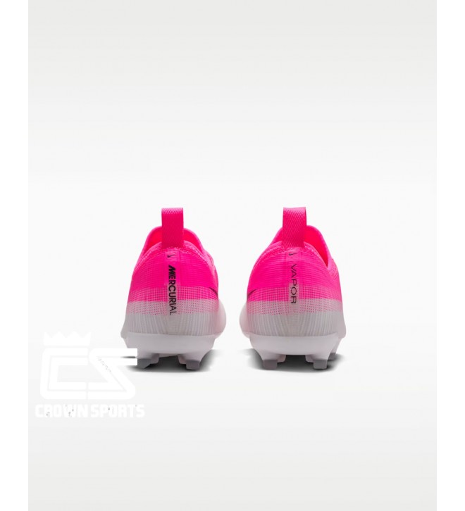 SOCCER BOOTS